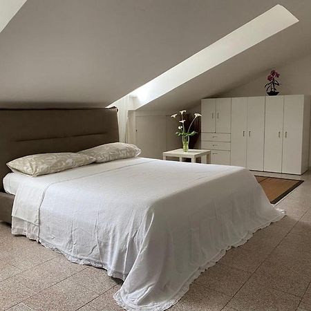 Вилла Casa Vicino Al Mare Римини Экстерьер фото