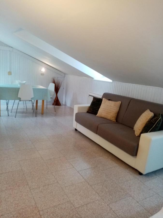 Вилла Casa Vicino Al Mare Римини Экстерьер фото